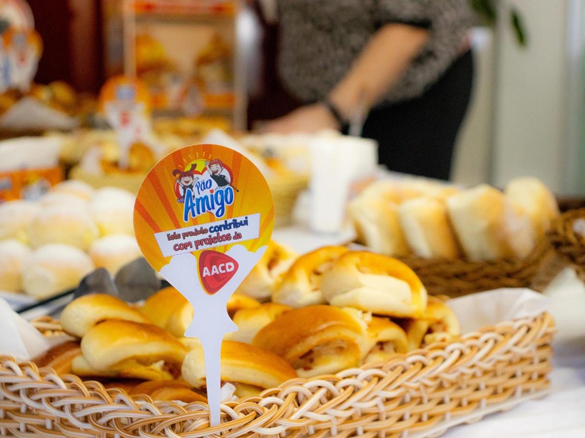 Emulzint celebra mais de R$ 1,5 milhão revertido à AACD com o projeto Pão Amigo